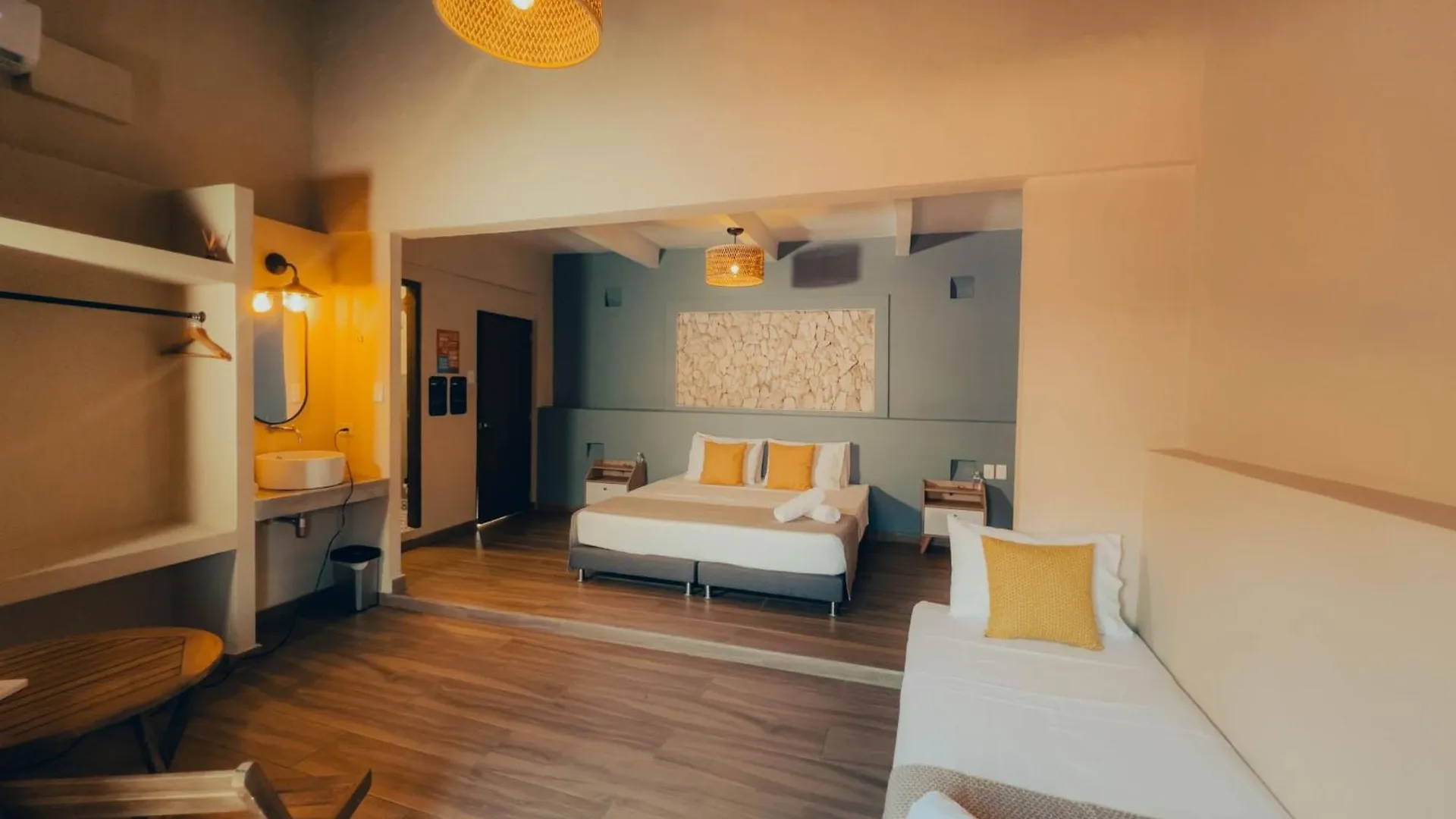 Viajero Cartagena Hostel 2*,  Колумбия